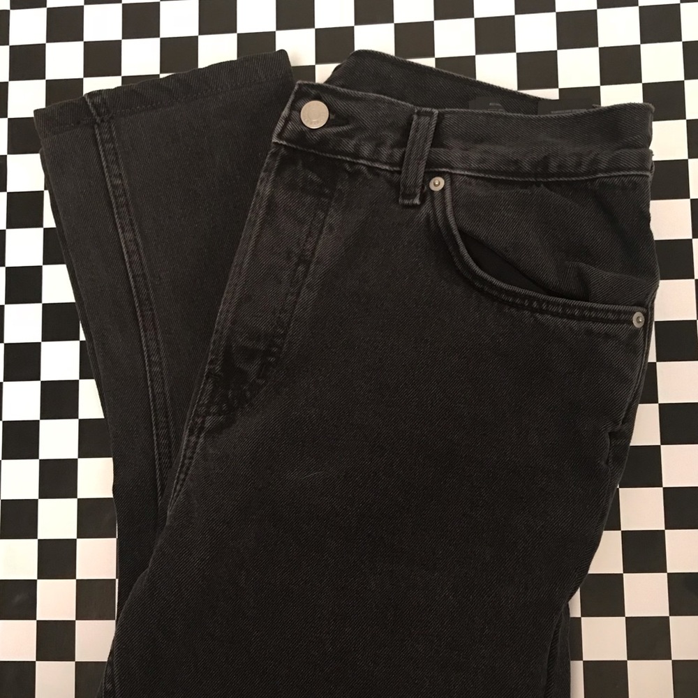 Men’s Line Washed Black Jeans